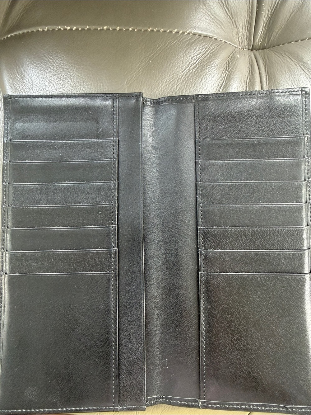 Burberry Black Leather Wallet with Gray Check Trim with COA - Picture 3 of 4